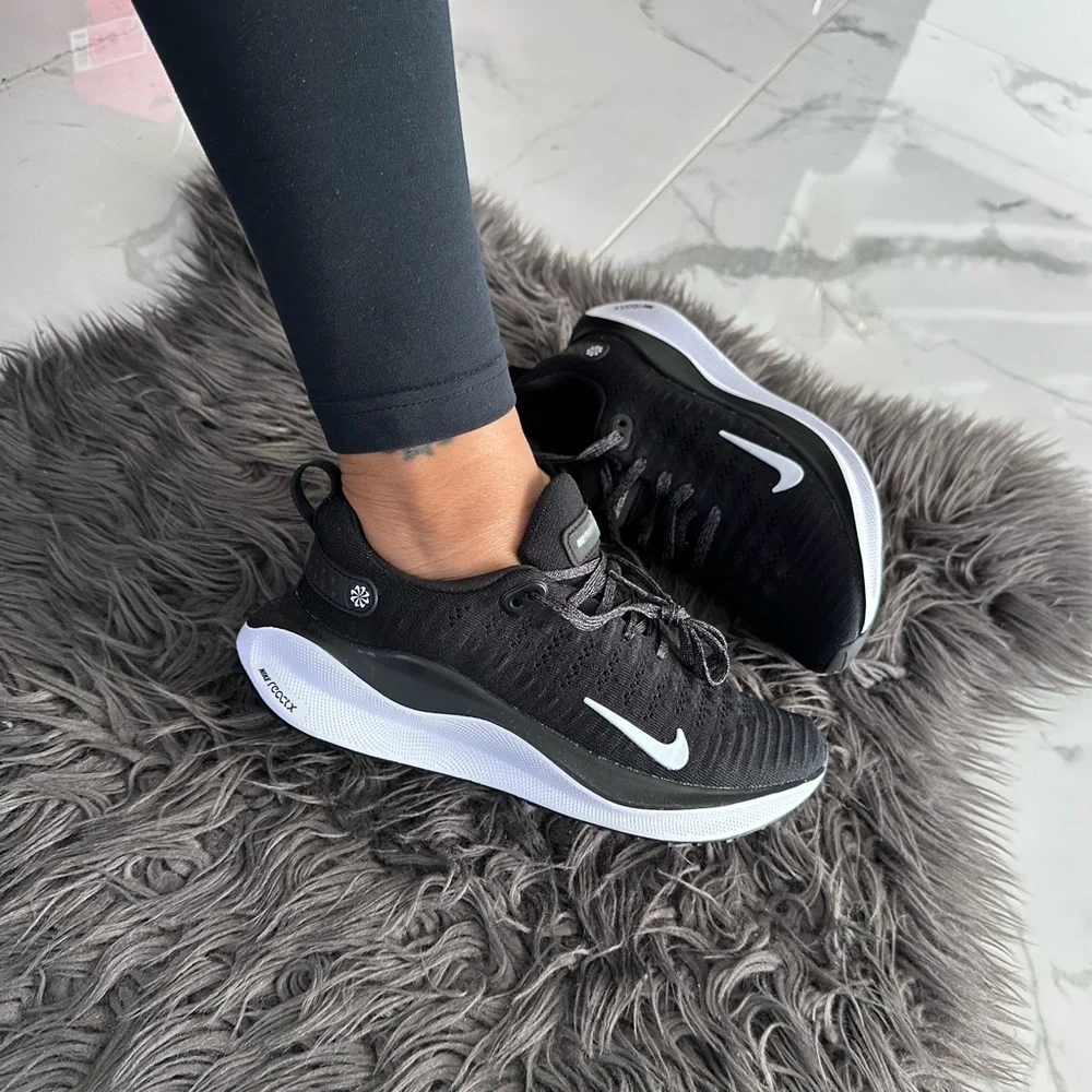 Nike reactx infinity run 4 Women's Sneakers 8 - Picture 2 of 10